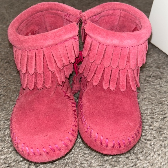 Minnetonka Double Fringe Bootie - Picture 1 of 6